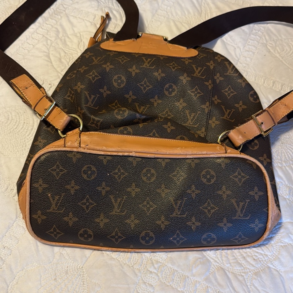 Luxury Brown Monogram Backpack - Picture 2 of 6